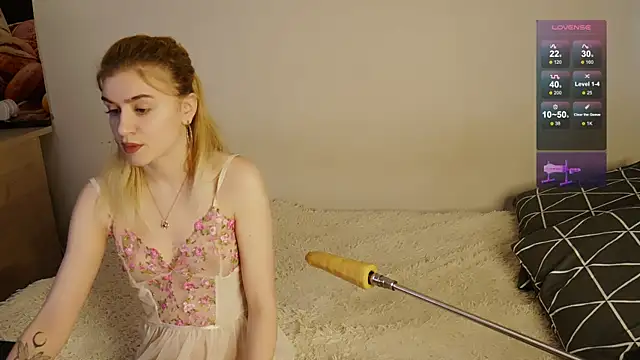 ley tori online show from 04.04.26