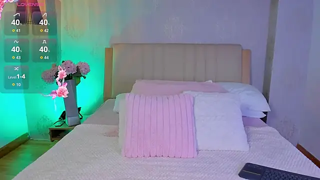 CamilleLynn online show from 09.11.25