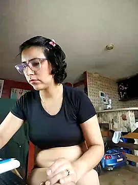 Im Alma  online show from 03.06.25