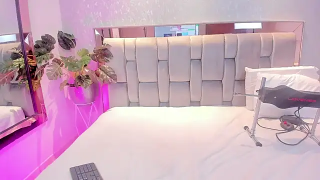 RoseTaylor   online show from 11.09.25