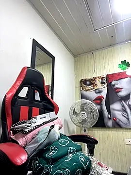 zendaya wilson online show from 10.05.25