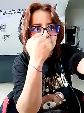 Lin-cute online show from 12.15.24