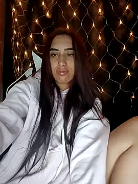 Snapshot of ifeelverywet_andhot chatting on 10.24.25 ifeelverywet andhot online show from 10.24.25