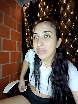 Snapshot of ifeelverywet_andhot chatting on 11.01.25 ifeelverywet andhot online show from 11.01.25