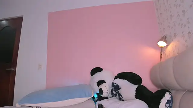 kitty miaa online show from 01.19.25