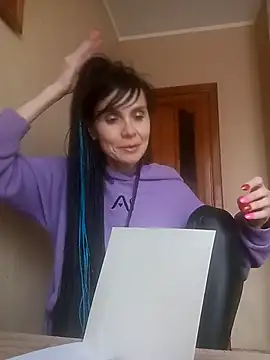 Francenia lolis online show from 11.12.25