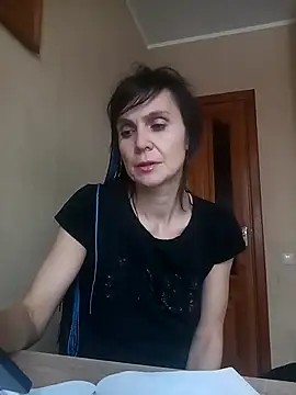 Francenia lolis online show from 11.25.25