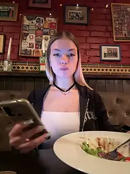 -Sexy Barbie- online show from 12.22.24
