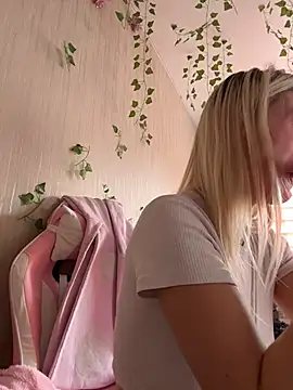 -Sexy Barbie- online show from 10.13.25