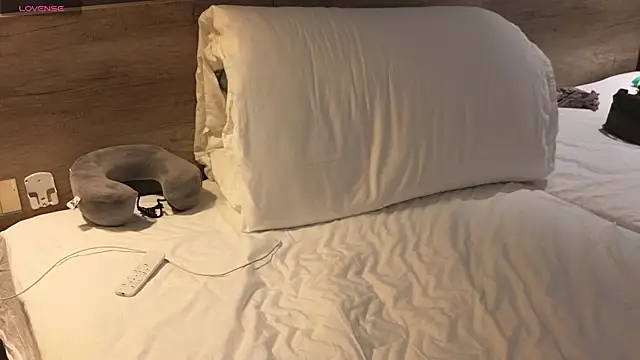 clementinena online show from 03.14.25