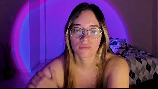 atenas 05  online show from 11.18.25