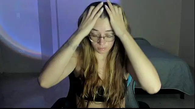 atenas 05  online show from 11.30.25