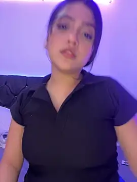 Snapshot of alisson_carolina73 chatting on 12.08.24 alisson carolina73 online show from 12.08.24