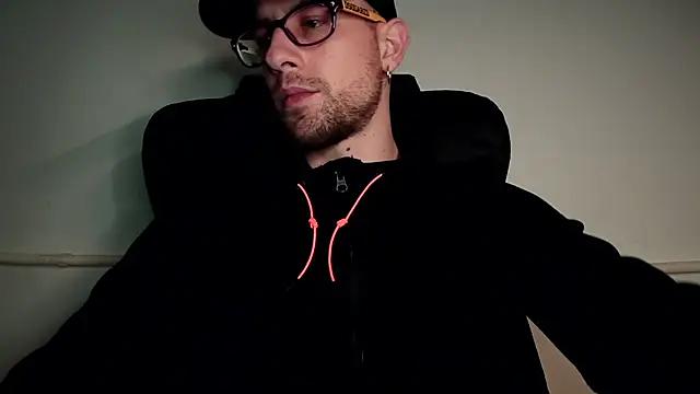 Snapshot of mikealcorleone chatting on 03.07.25 mikealcorleone online show from 03.07.25