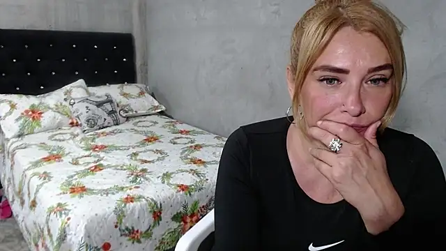 GeovannaFranco online show from 03.17.26