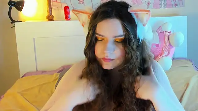 kuraii1  online show from 12.31.24