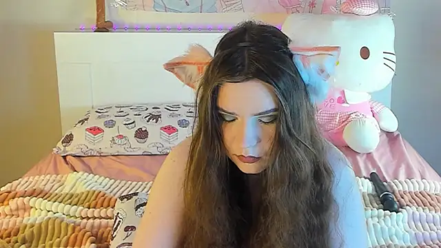 kuraii1  online show from 02.04.25