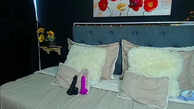 Snapshot of dulce_celeste15 chatting on 12.17.24 dulce celeste15 online show from 12.17.24
