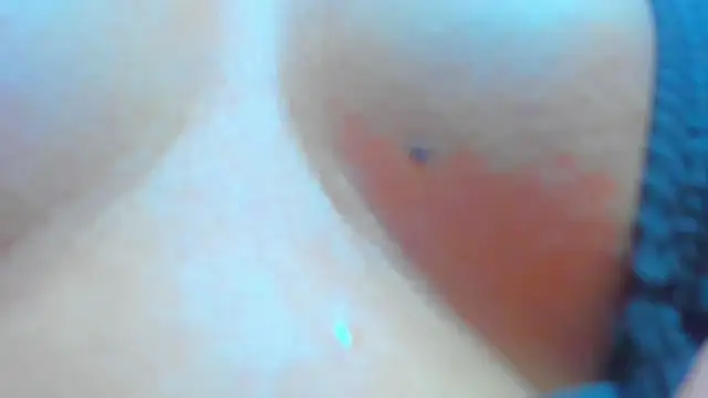 Snapshot of dulce_celeste15 chatting on 01.17.25 dulce celeste15 online show from 01.17.25