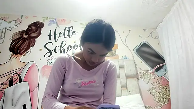 KOURTNEY-- online show from 01.26.25