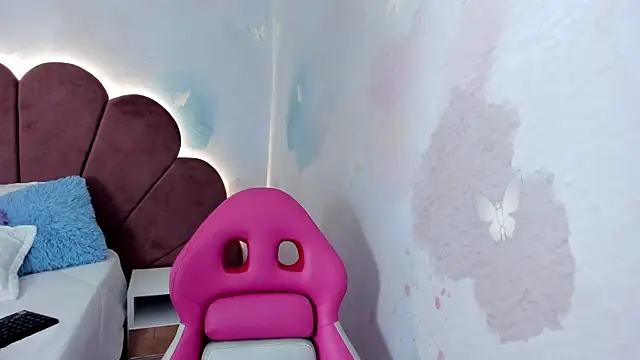 Carohorny4u online show from 01.12.26