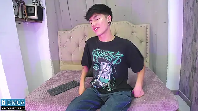 Snapshot of CataFox_ chatting on 03.21.25 CataFox online show from 03.21.25