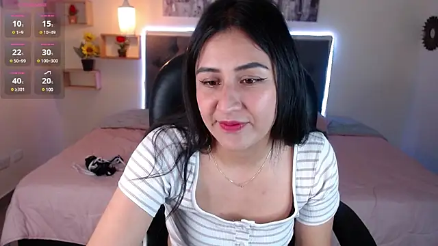 mia aira online show from 12.27.24