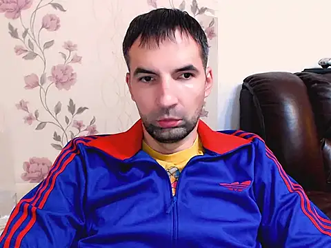 Leo 1617 online show from 11.26.25