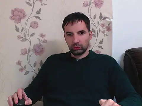 Leo 1617 online show from 12.15.25