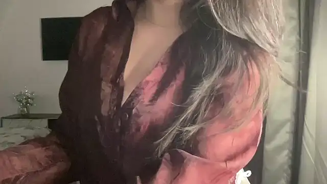 Wild Fantasy 7 online show from 11.07.25