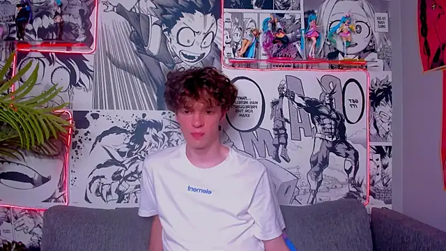 Snapshot of LukeSweet chatting on 07.12.26 LukeSweet online show from 07.12.26