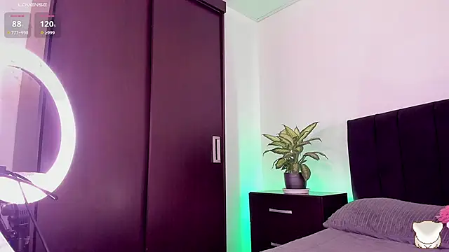 Noah  angel online show from 01.12.25