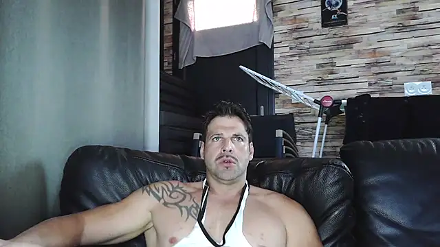 XxBigboybandxX online show from 10.23.25