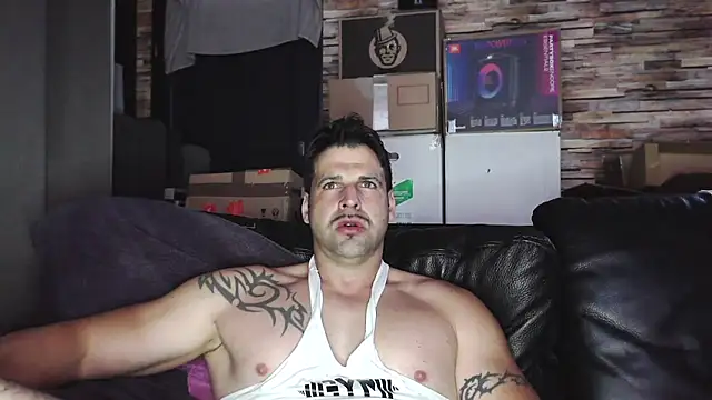 XxBigboybandxX online show from 04.04.26