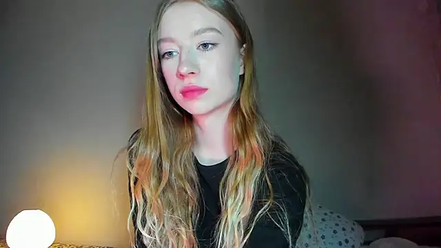 minidivaa  online show from 04.13.26