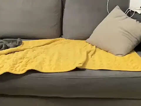 4small4inchlol online show from 10.28.25