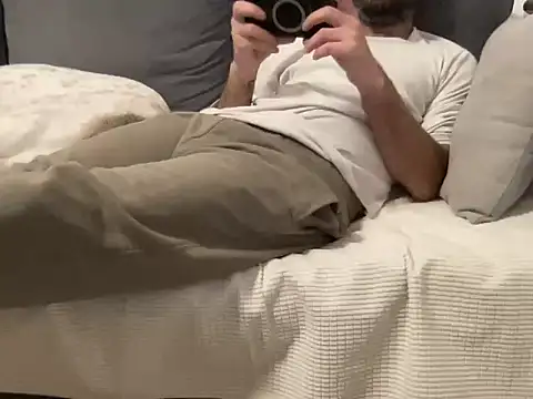 4small4inchlol online show from 03.17.26