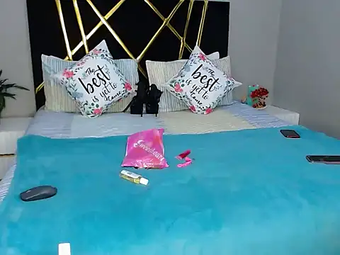 MissBigNipples online show from 10.06.25