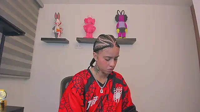 Gangster Girl online show from 07.16.26