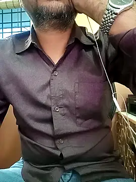 Snapshot of daddy_indian chatting on 12.02.24 daddy indian online show from 12.02.24