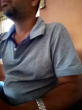 Snapshot of daddy_indian chatting on 02.11.25 daddy indian online show from 02.11.25