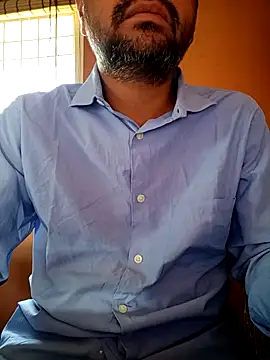 Snapshot of daddy_indian chatting on 02.21.25 daddy indian online show from 02.21.25
