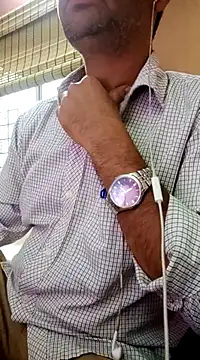 Snapshot of daddy_indian chatting on 02.25.25 daddy indian online show from 02.25.25