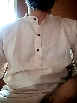 Snapshot of daddy_indian chatting on 09.15.25 daddy indian online show from 09.15.25