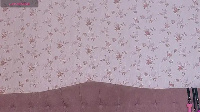 AvrillThomas online show from 02.28.25