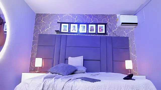 Snapshot of samyriverss chatting on 03.18.25 samyriverss online show from 03.18.25