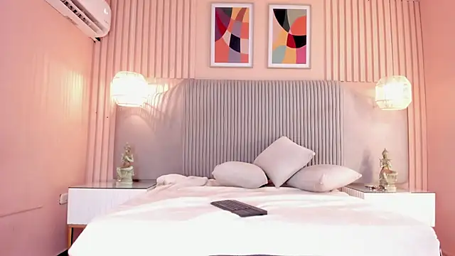 Snapshot of samyriverss chatting on 10.03.25 samyriverss online show from 10.03.25