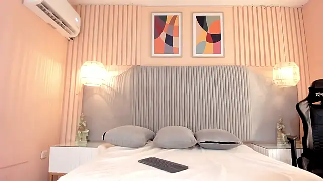 Snapshot of samyriverss chatting on 11.29.25 samyriverss online show from 11.29.25