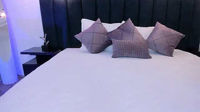 susyy7 online show from 02.11.26