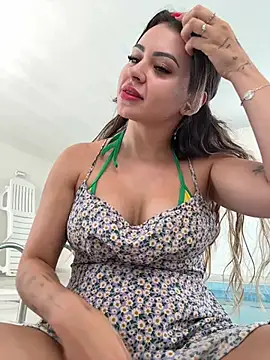 Snapshot of carol_amorim chatting on 02.25.26 carol amorim online show from 02.25.26